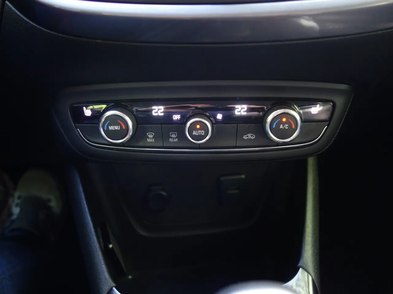 Billede 15 - Opel Crossland X 1,2 T 110 Elegance