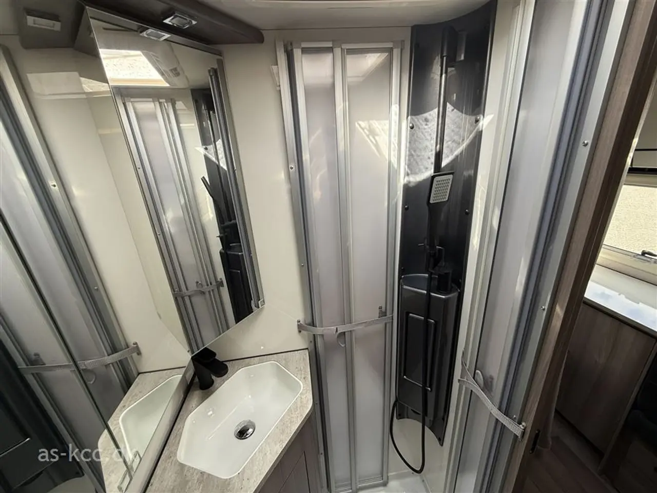 Billede 14 - 2025 - Kabe Estate 660 DGDL