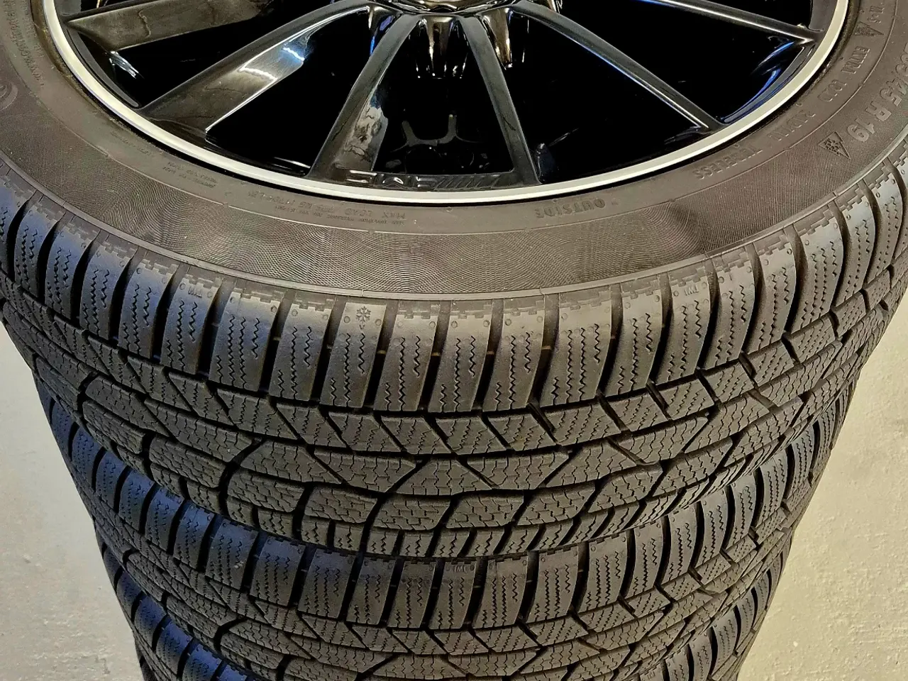 Billede 2 - EQA / EQB / GLA / GLB MERCEDES ORIGINAL VINTER SÆT