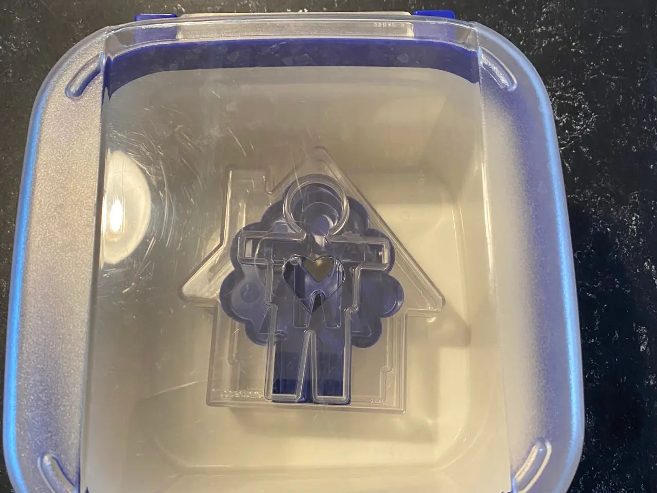 Billede 3 - Tupperware kage udstikkere