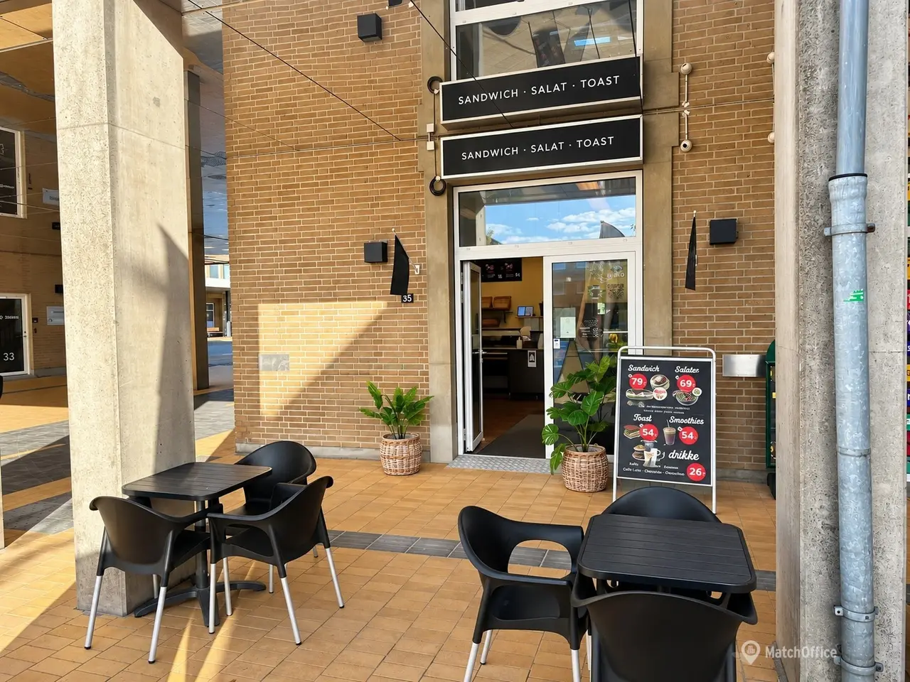 Billede 1 - Mindre cafe/sandwich bar centralt i Høje Taastrup