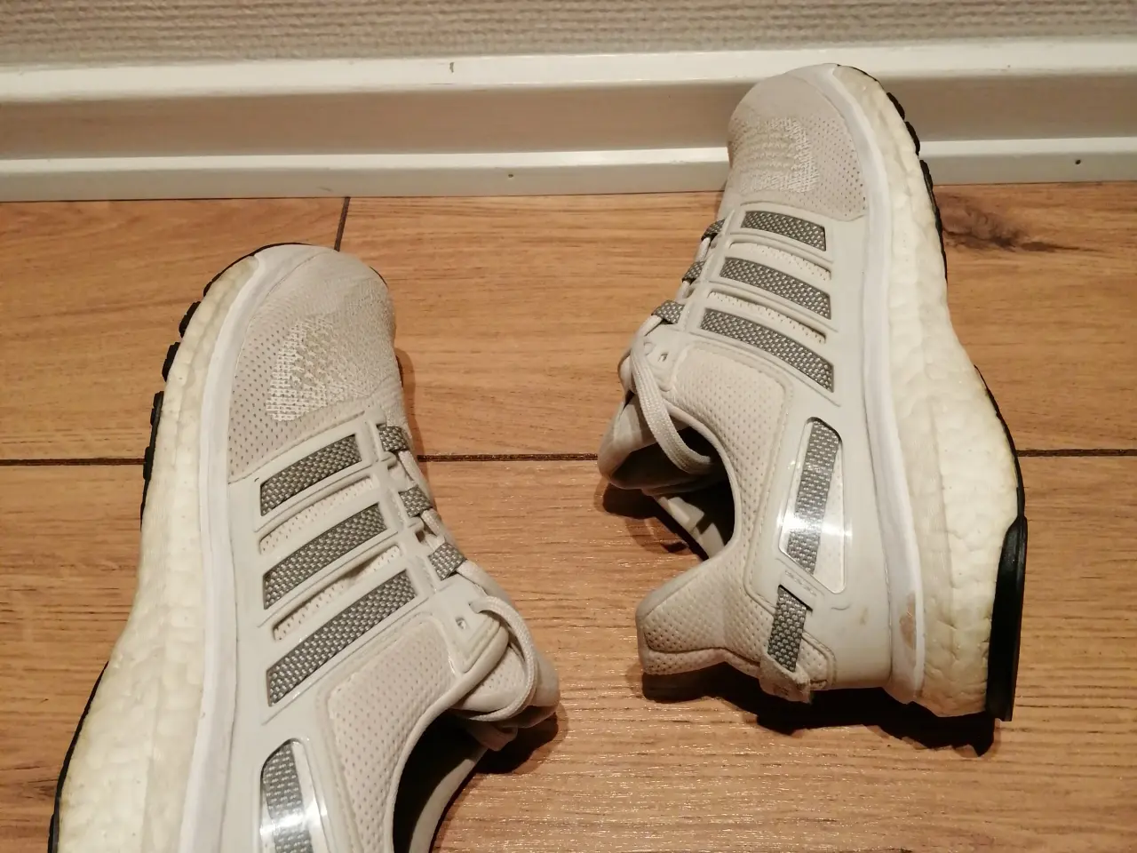 Billede 1 - Fine sneakers, Adidas energy booster, str. 38. 