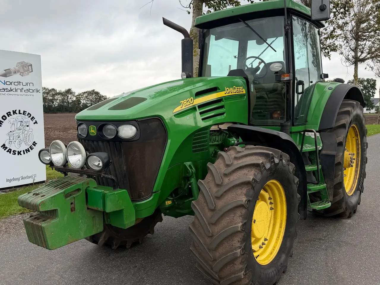 Billede 1 - John Deere 7820 Fin brugt traktor med Hitchkrog, TLS affjedret foraksel mm