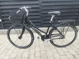 Damecykel.næsten som ny.