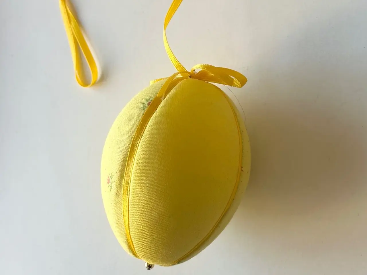 Billede 2 - Mellem påskeæg, gul