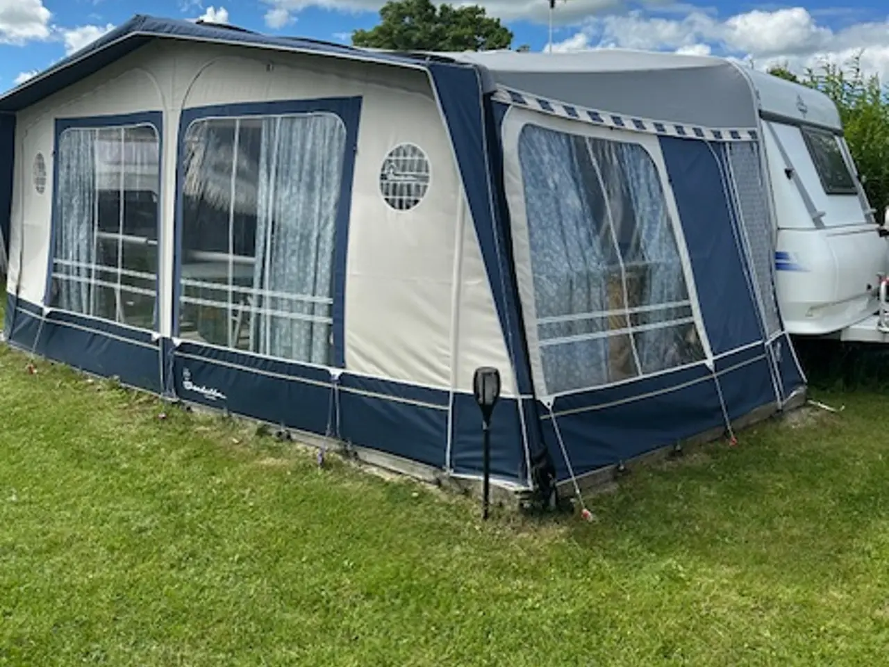 Billede 1 - Campingvogn Hobby 460 Excelent Easy Årgang 2003