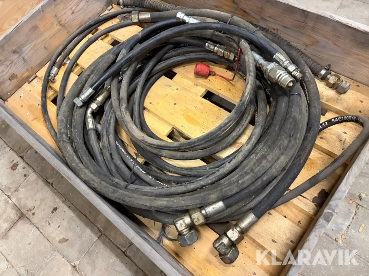 Billede 2 - Hydraulik slanger - cirka 4 styk