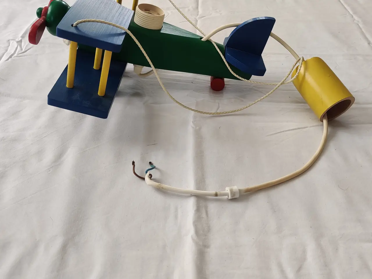 Billede 4 - Super hyggelig lampe til børneværelset eller stuen