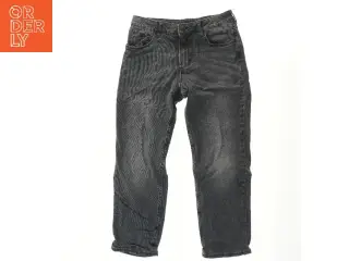 Bukser i denim fra H&M (str. 152)