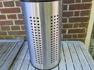 Spand til vasketøj