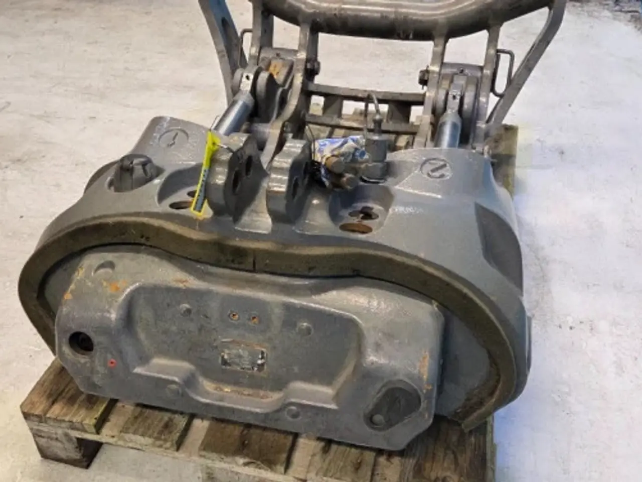 Billede 4 - Valtra S394 Frontlift 4385012M94