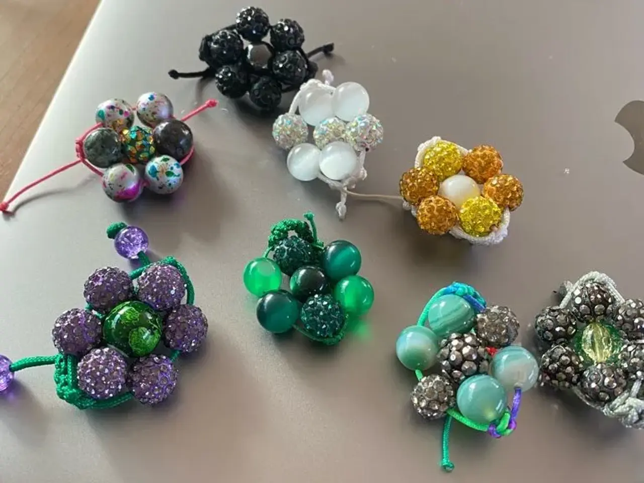 Billede 16 - Knyttede blomster ringe