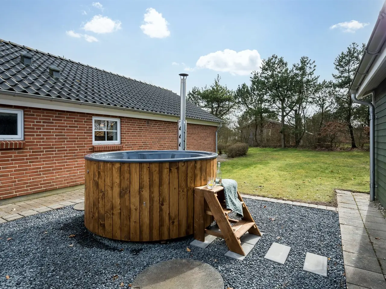 Billede 3 - Dejligt sommerhus udlejes i roligt område