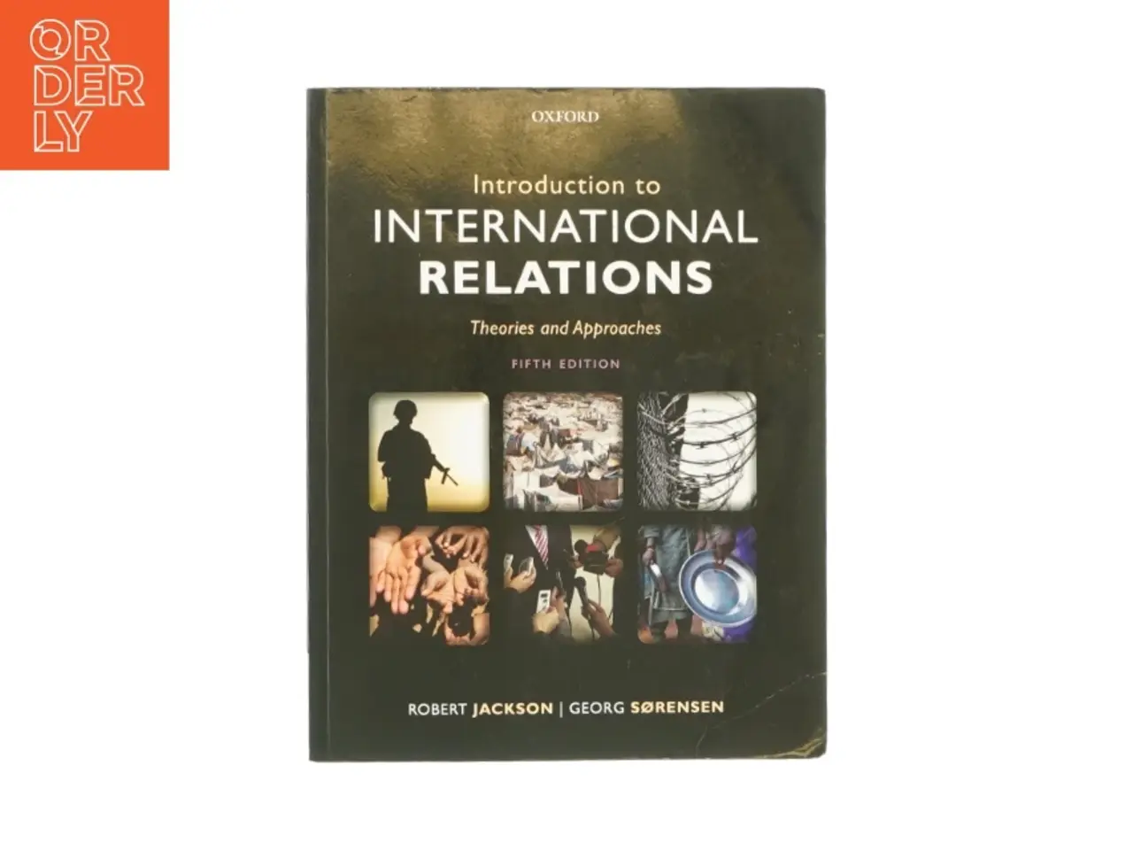 Billede 1 - Introduction to international relations (bog)