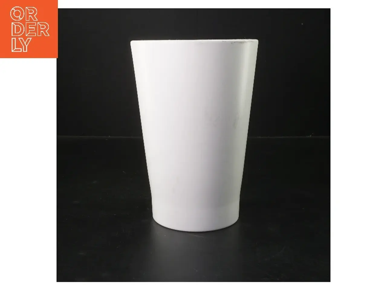 Billede 1 - Hvid keramikvase fra IKEA (str. 20x14 cm)