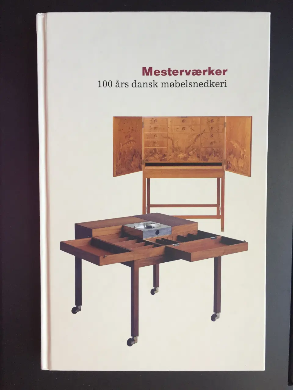 100 års dansk møbelsnedkeri | Frederiksberg - GulogGratis.dk