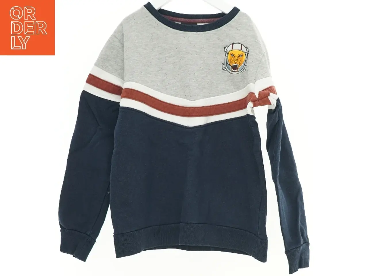 Billede 1 - Bluse fra The New (str. 134 cm)