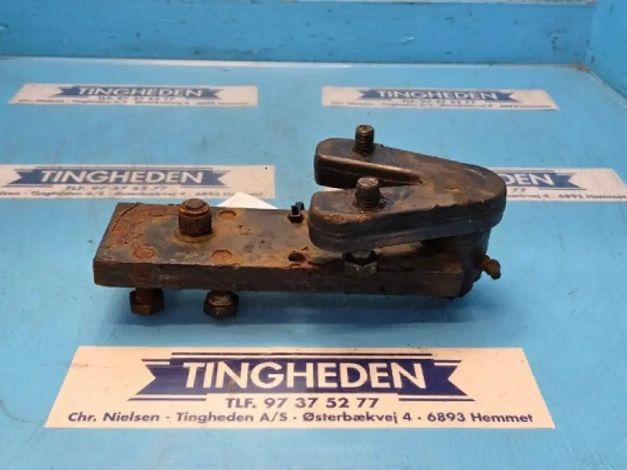 Billede 1 - New Holland TM190 Skærmholder 82025922