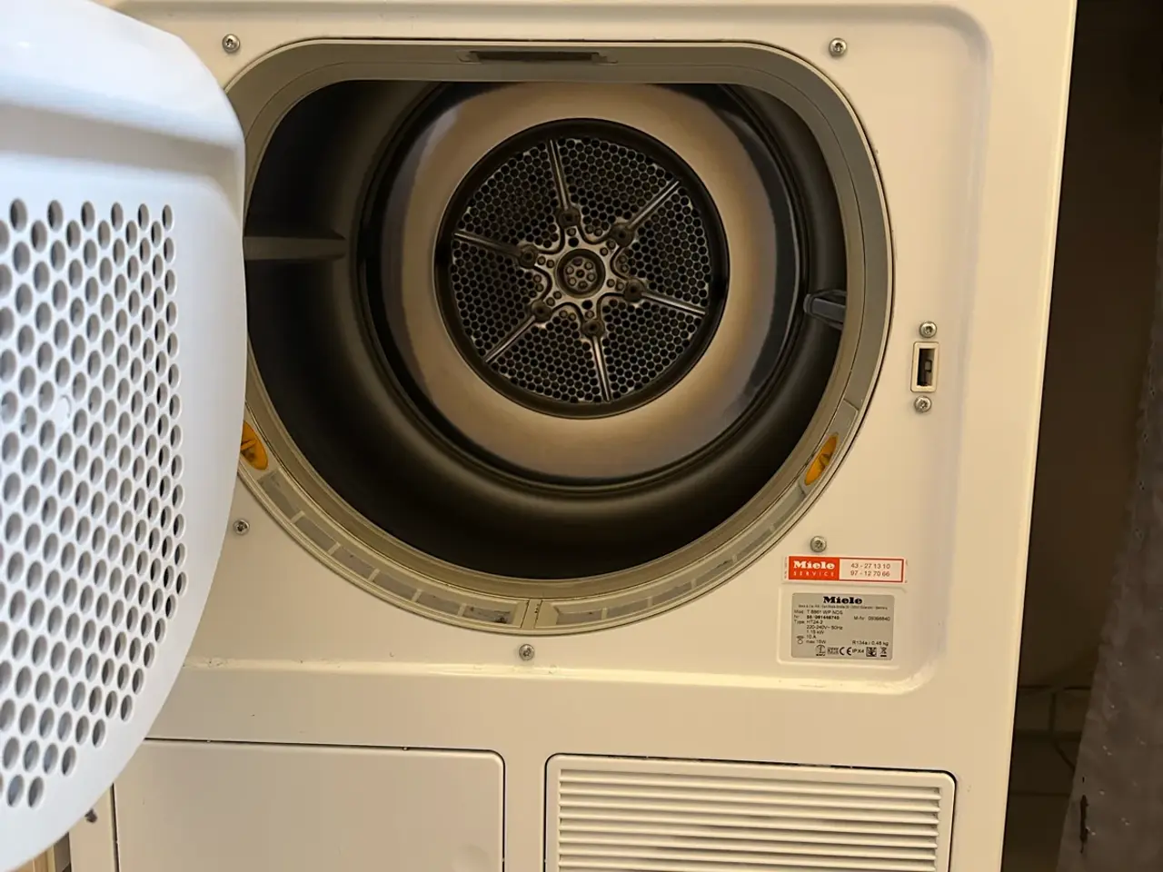 Billede 3 - Miele tørretumbler T8861 WP