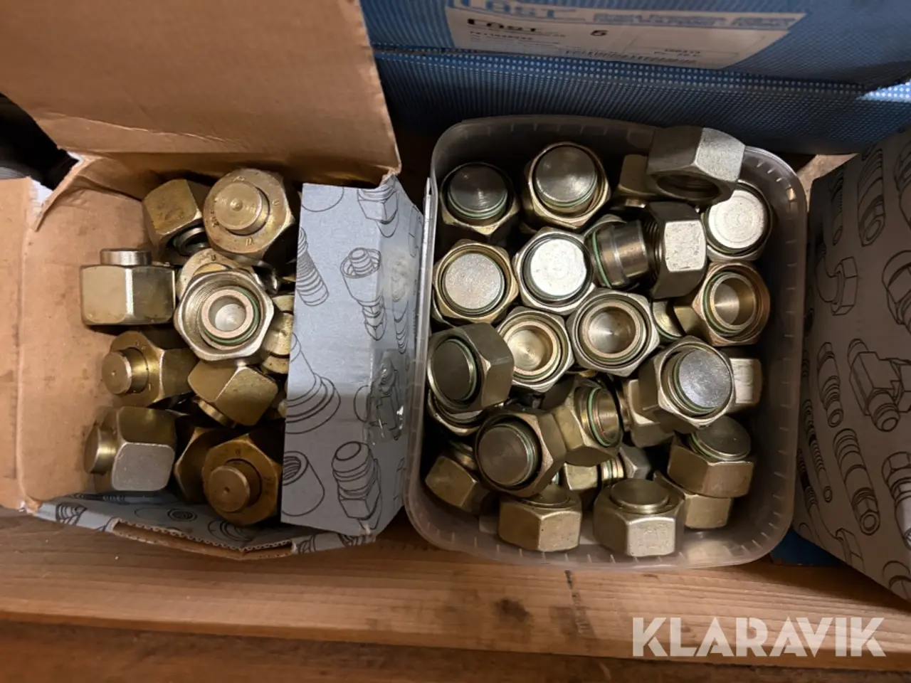 Billede 11 - Lot - Fittings, filterhuse, propper til lynkoblinger og kuglehaner - 1 palle