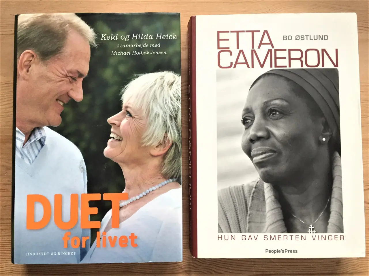 Billede 1 - 4 biografier om sangere