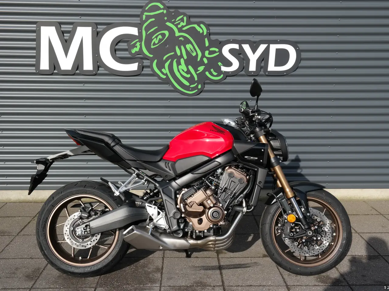 Billede 1 - Honda CB 650 R E-Clutch MC-SYD BYTTER GERNE