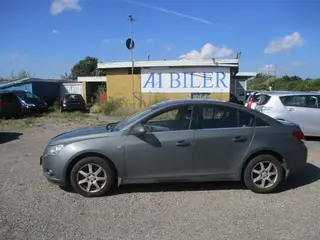 Chevrolet Cruze 1,8 LS