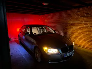 BMW 320i Lci