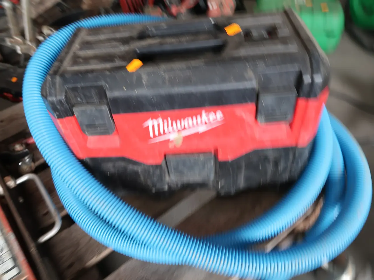 Billede 2 - Støvsuger MILWAUKEE M18 VC-2