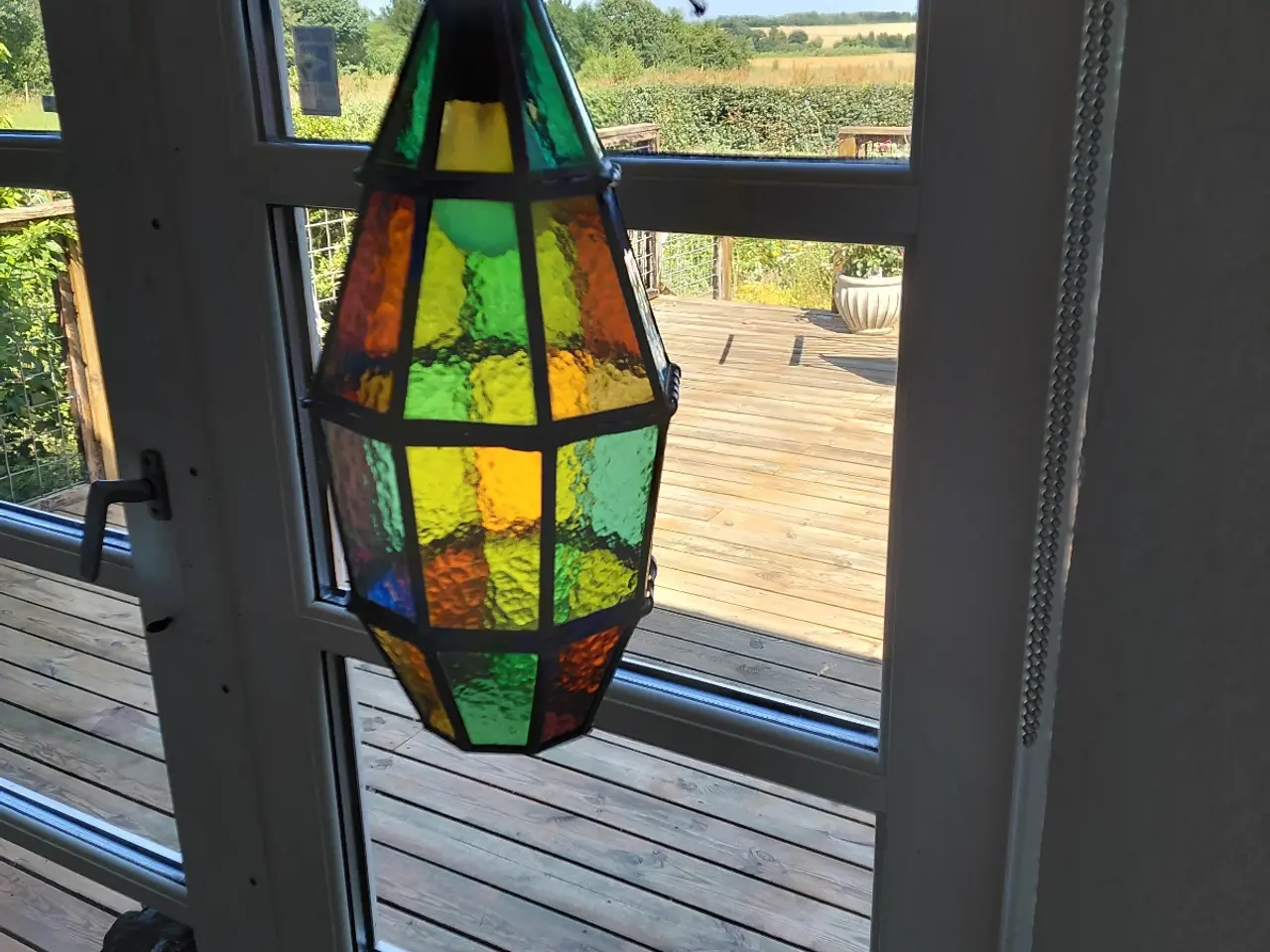 Billede 2 - Lampe med indfattede farvet glas