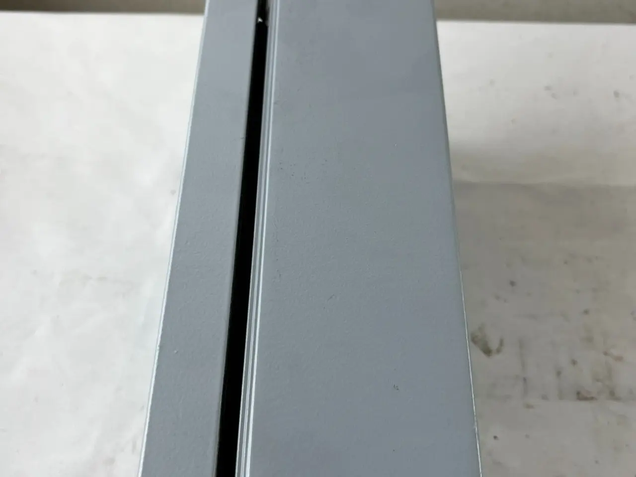 Billede 5 - kabinet 82x206mm Grey Junction Box Screw Lid