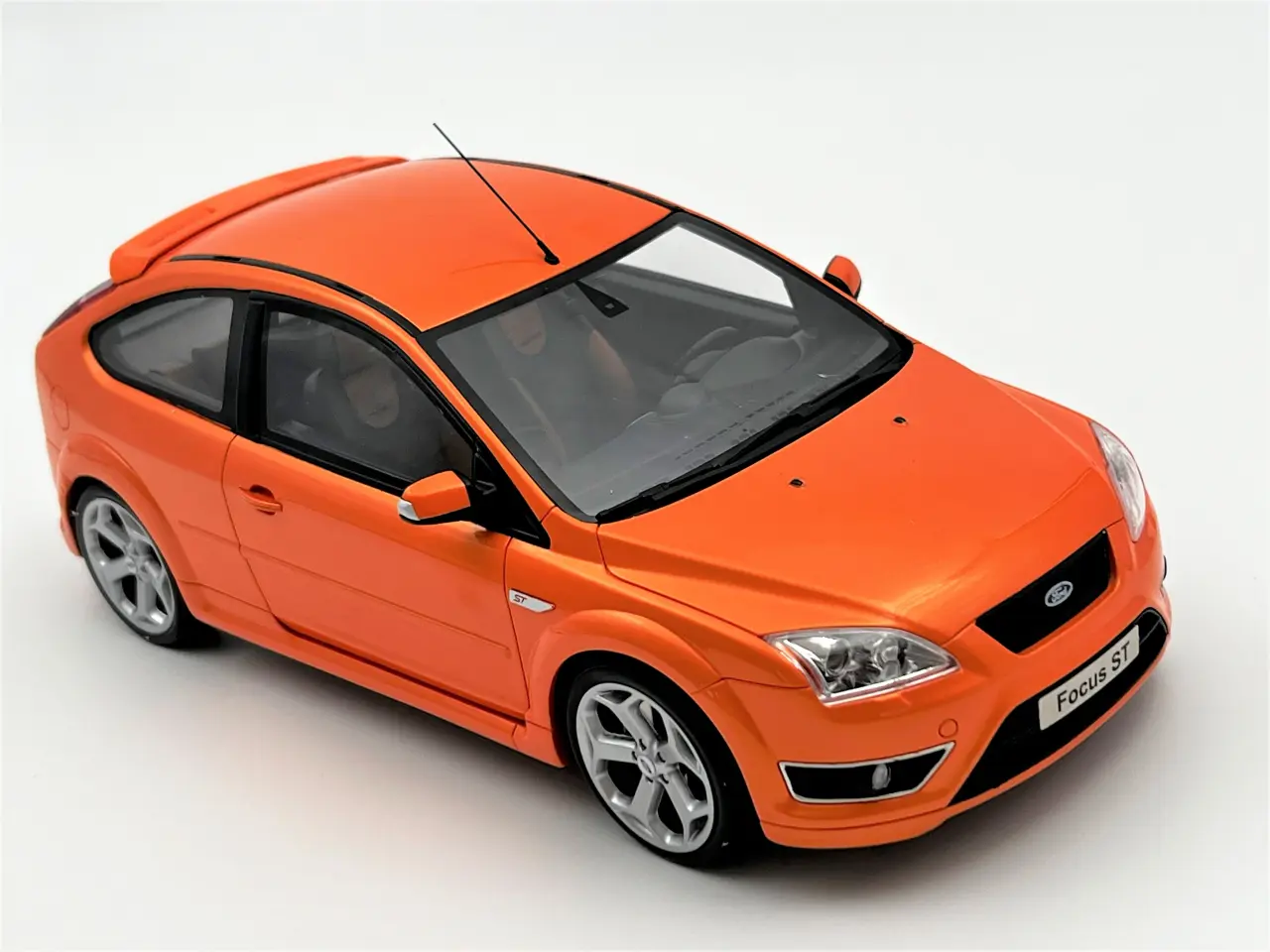 Billede 5 - 2006 Ford Focus ST 2,5 Mk 2 1:18