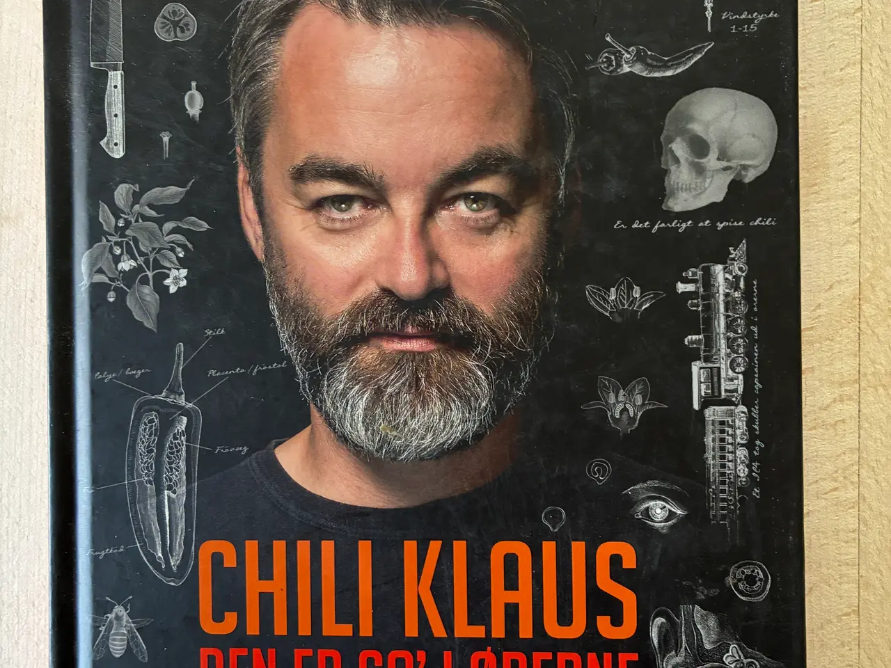 Billede 1 - Den er go' I ørerne, Chili Claus