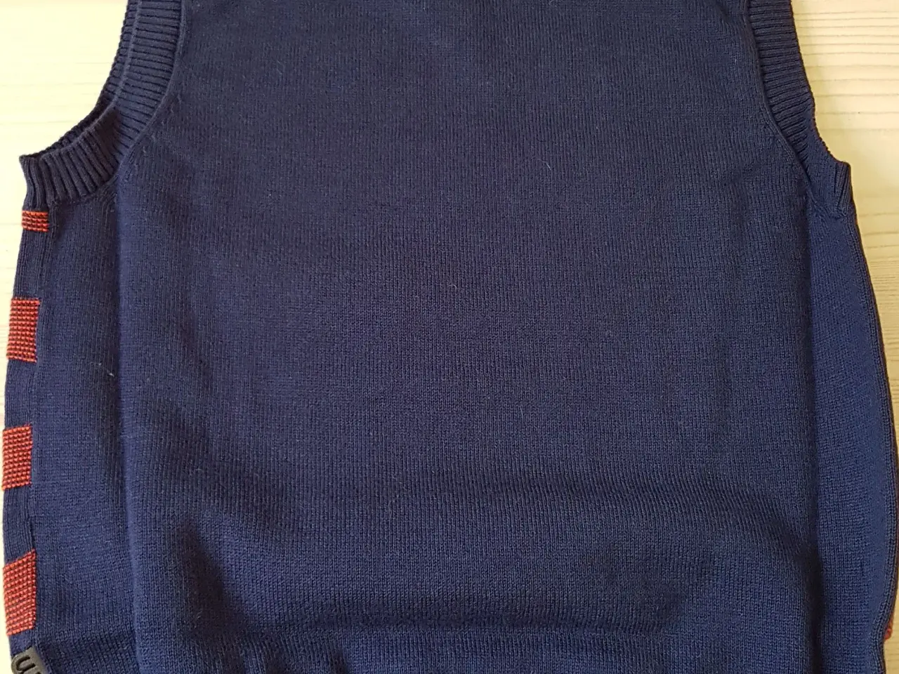 Billede 3 - NYE VESTE minymo