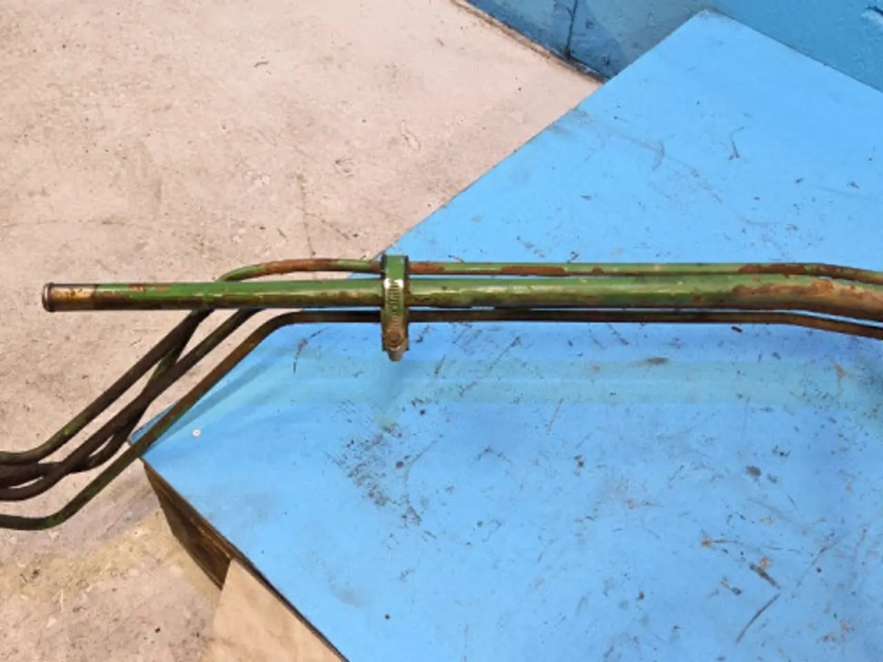 Billede 7 - John Deere 4040 Olierør AR80588