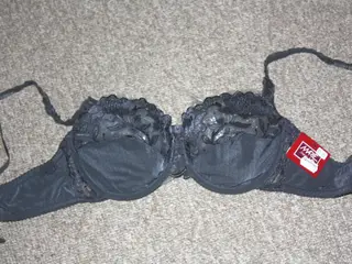 NY Marie Jo bøjle BH med blonde 85B / UK 38