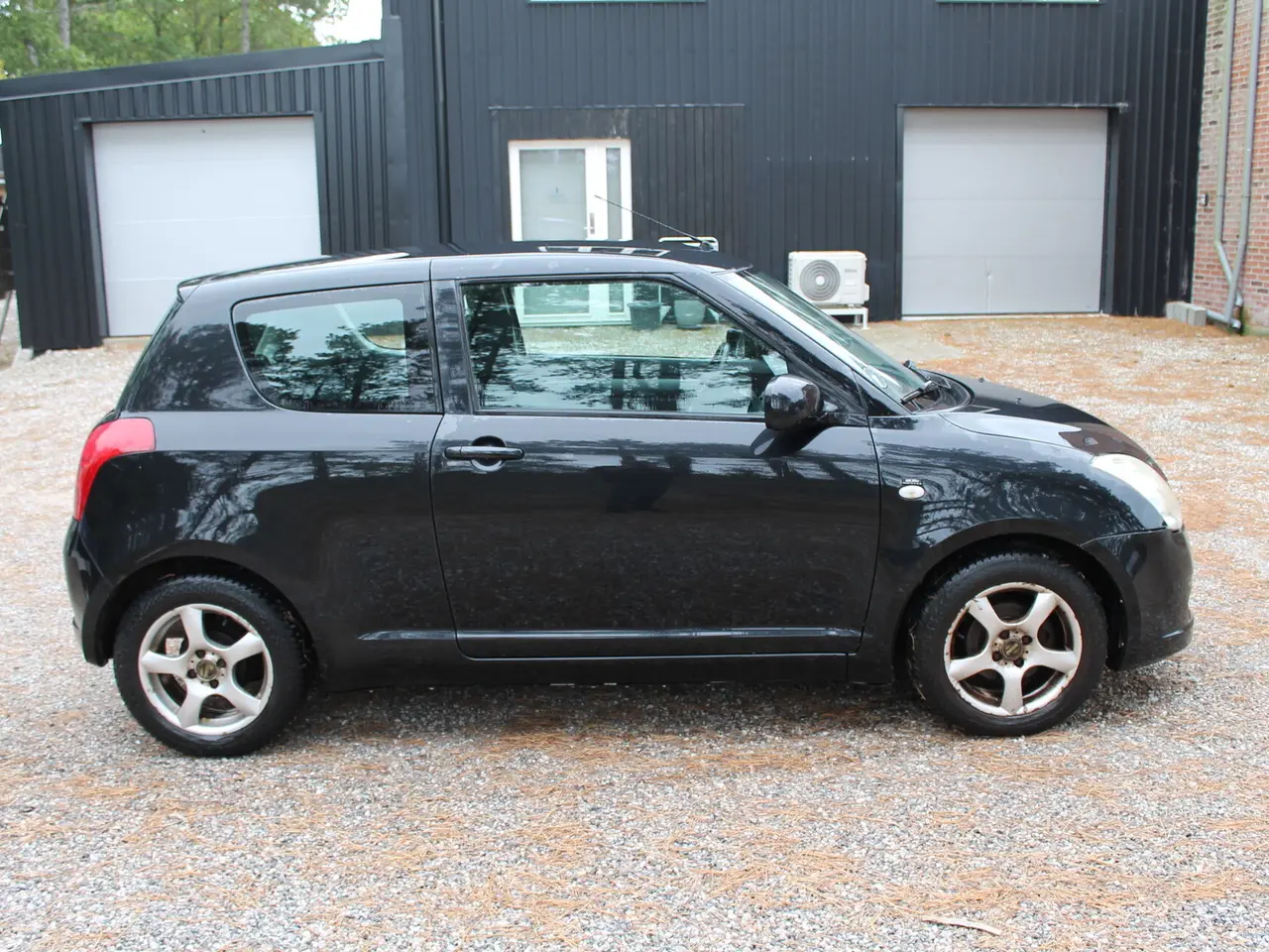 Billede 4 - Suzuki Swift 1,5 GL 102HK 5d