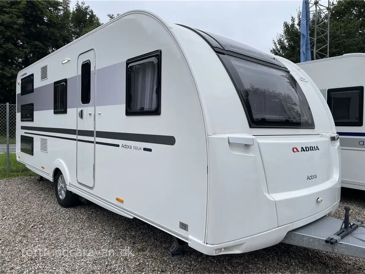 Billede 8 - 2020 - Adria Adora 593 UK   TILBUD !! Fantastisk flot FAMILIEVOGN m/MOVER + ISABELLA fortelt, 7 sovepladser