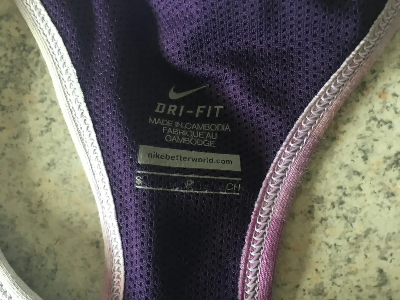 Billede 1 - Nike fittnesstop str. S. Dame