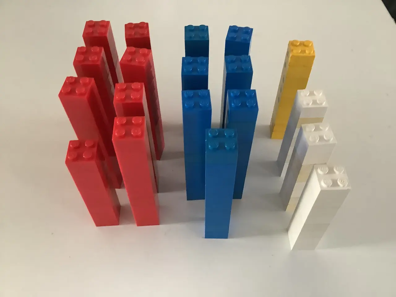 Billede 9 - Lego blandede klodser og figurer og Lego spand