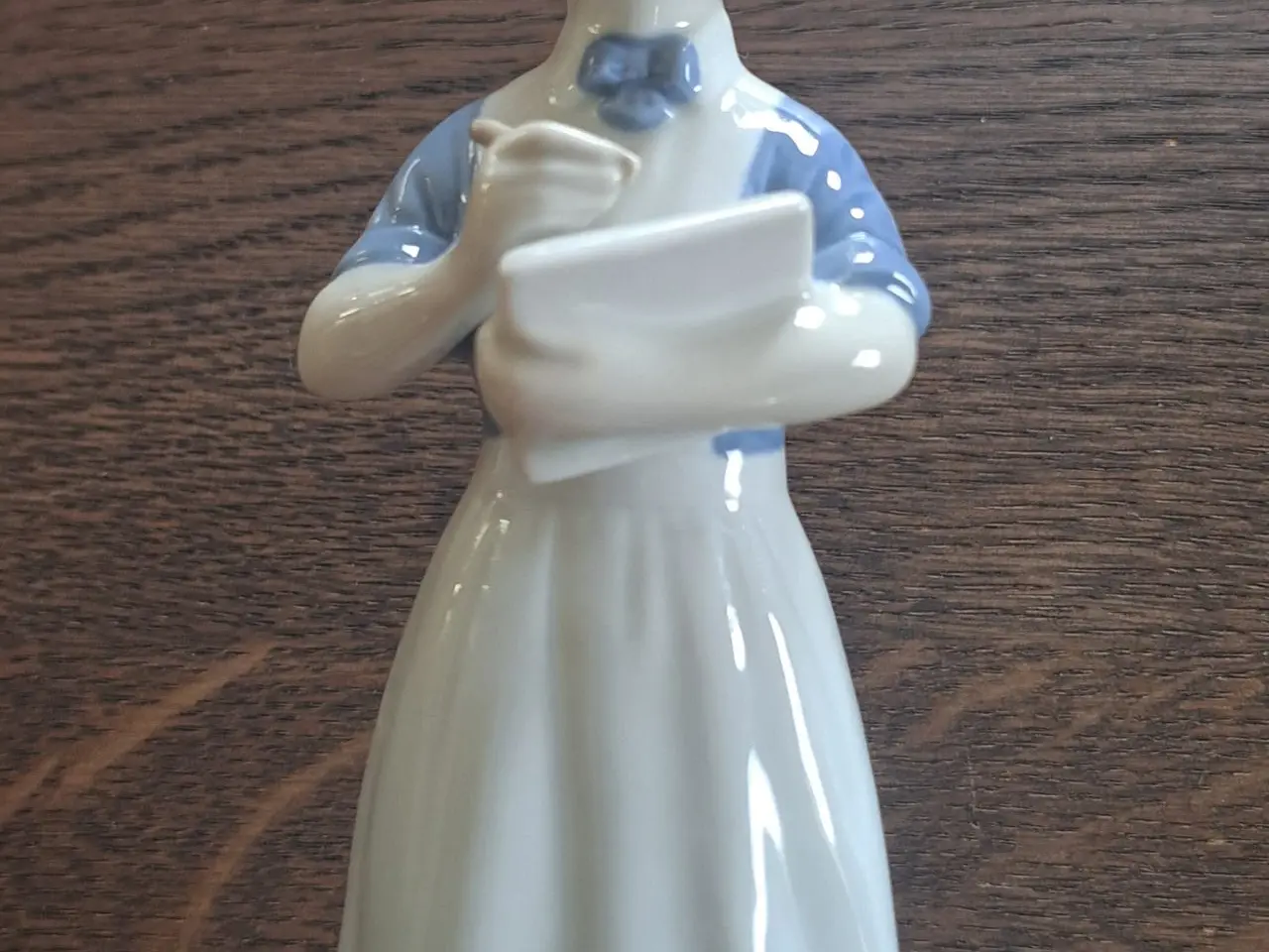 Billede 1 - Sygeplejerske Porcelænsfigur