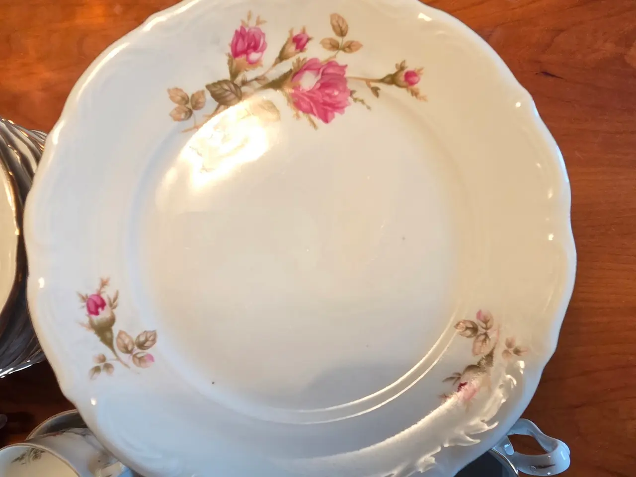 Billede 3 - Marie Therese kaffestel med rosenmotiv og guldkant