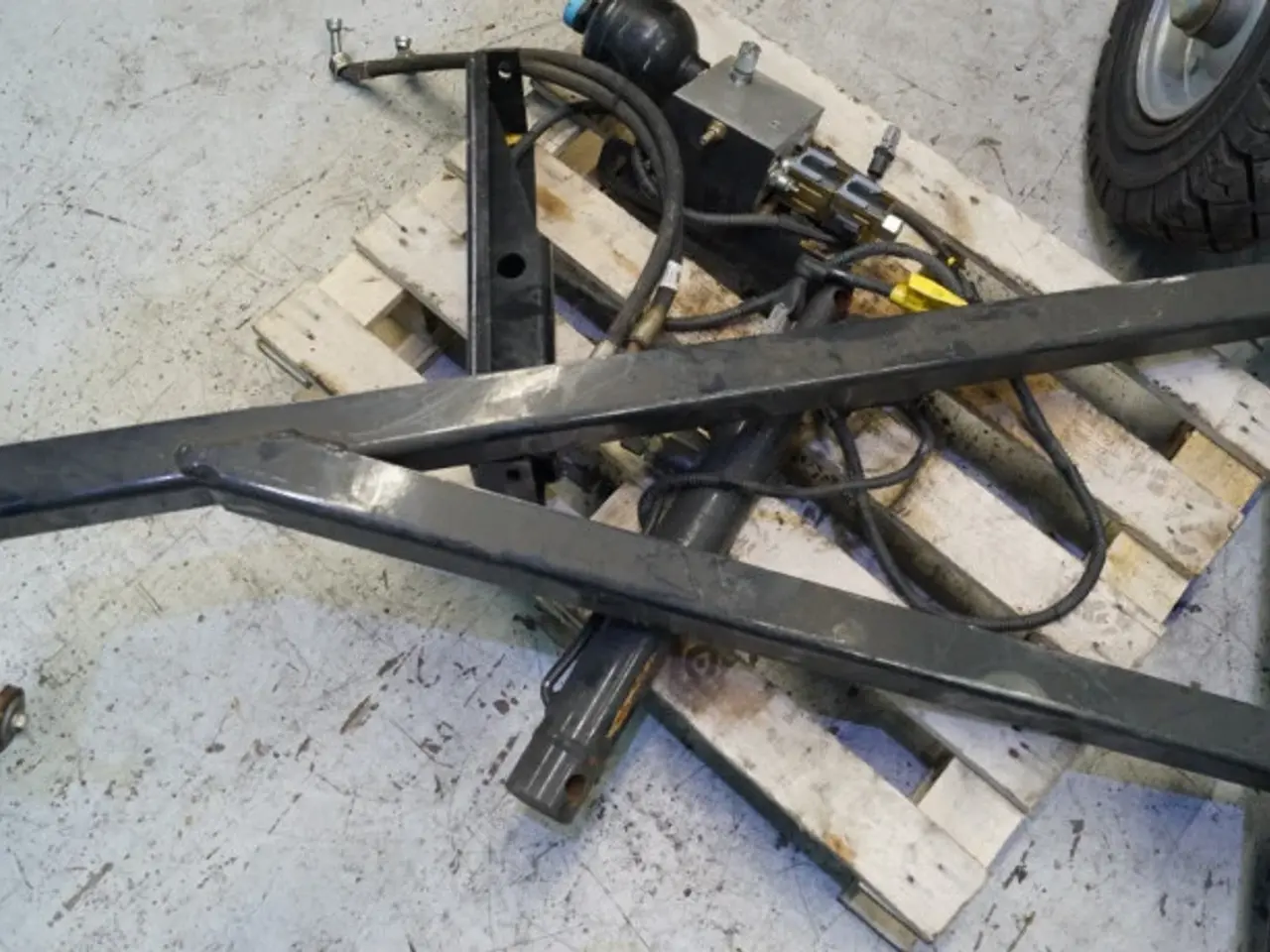 Billede 2 - Hydraulisk støttehjul 