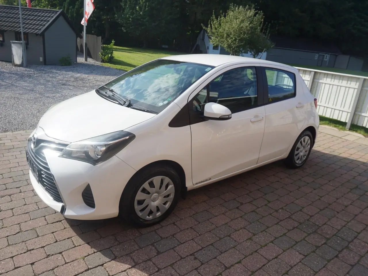 Billede 2 - Toyota Yaris 1,0 VVT-i T2