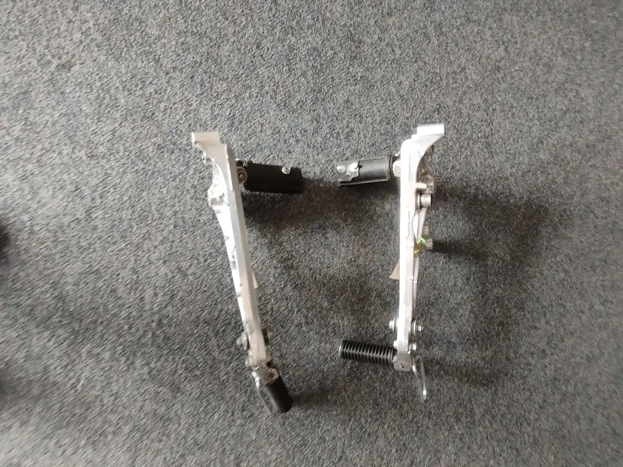 Billede 2 - Fodhviler med holder V/H. Honda GXS 550F (60%)