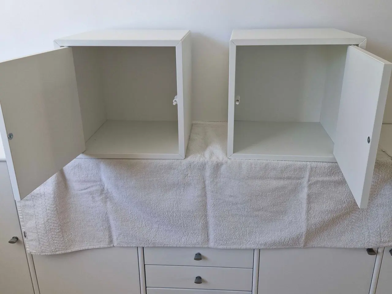 Billede 1 - Sengeborde ikea