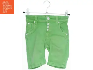 Grønne shorts til børn fra Mads & Mette (str. 104)