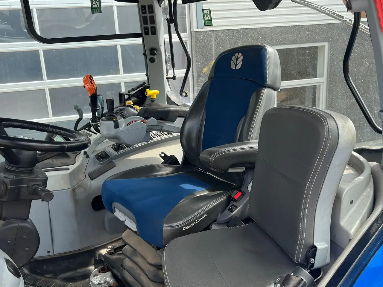 Billede 6 - New Holland T7.230 PC Med frontlift og frontPTO
