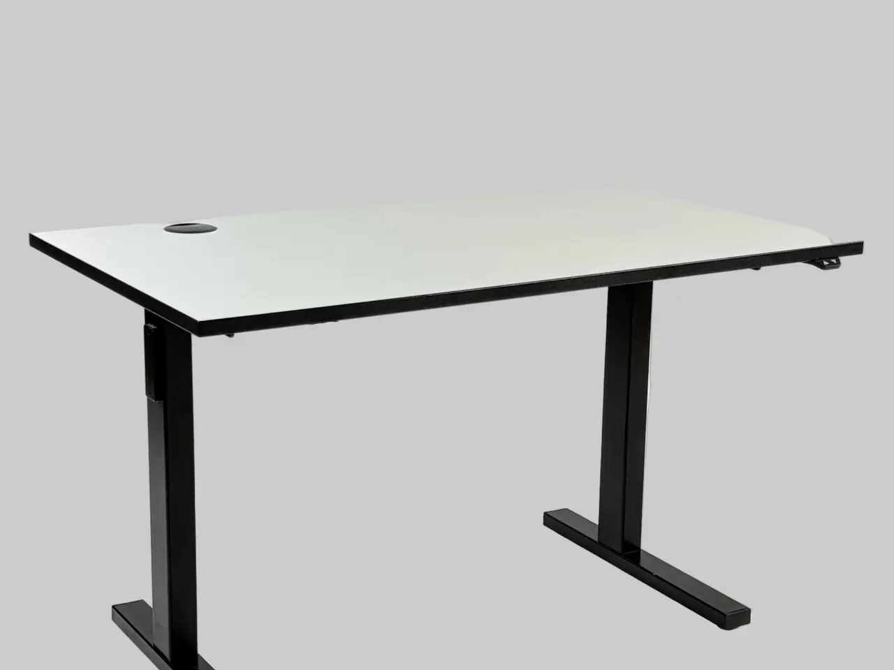 Billede 1 - Linak Hæve/sænkebord – Hvid/Sort Stel 140x80