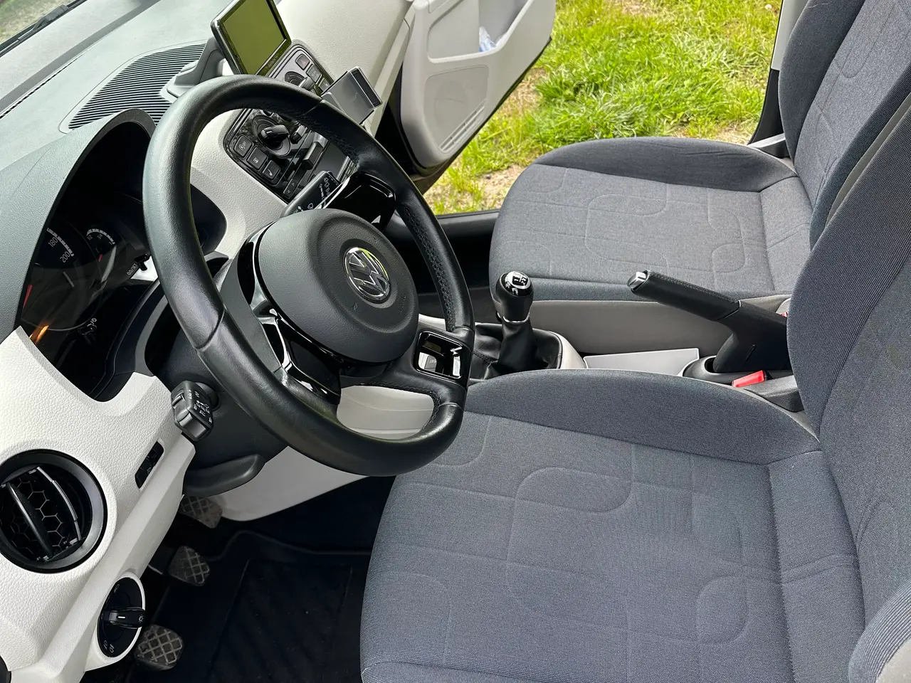 Billede 6 - VW Up! (Alt i udstyr)